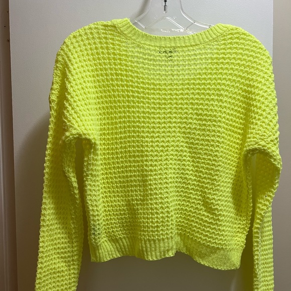 Charlotte Russe Neon Crop Waffle Knit Sweater New without tag - Picture 3 of 5